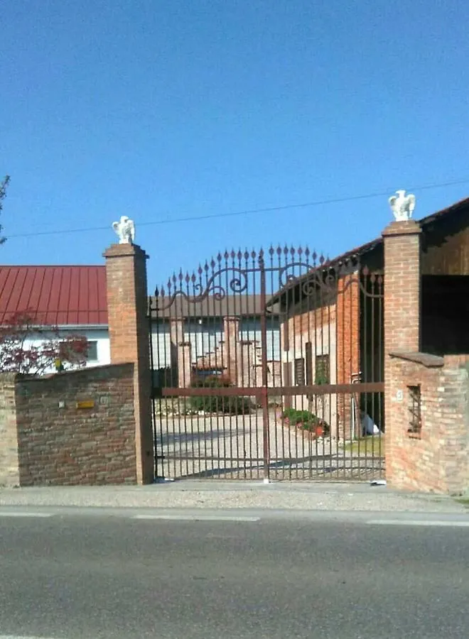 Corte Morona Marmirolo  0*, Marmirolo (Mantua)